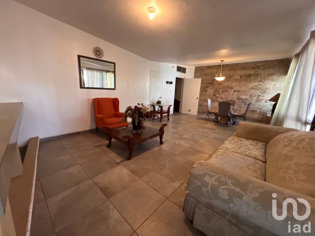 SE RENTA CASA EN COLONIA LOS NOGALES CIUDAD JUAREZ CHIHUAHUA