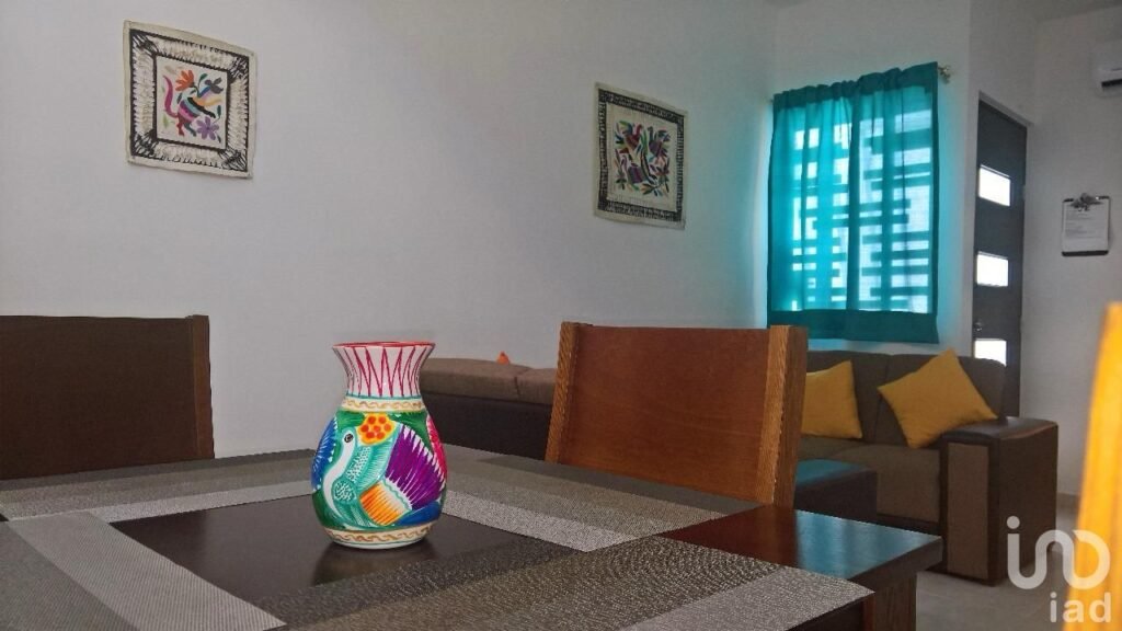 CASA EN RENTA PUERTO MORELOS