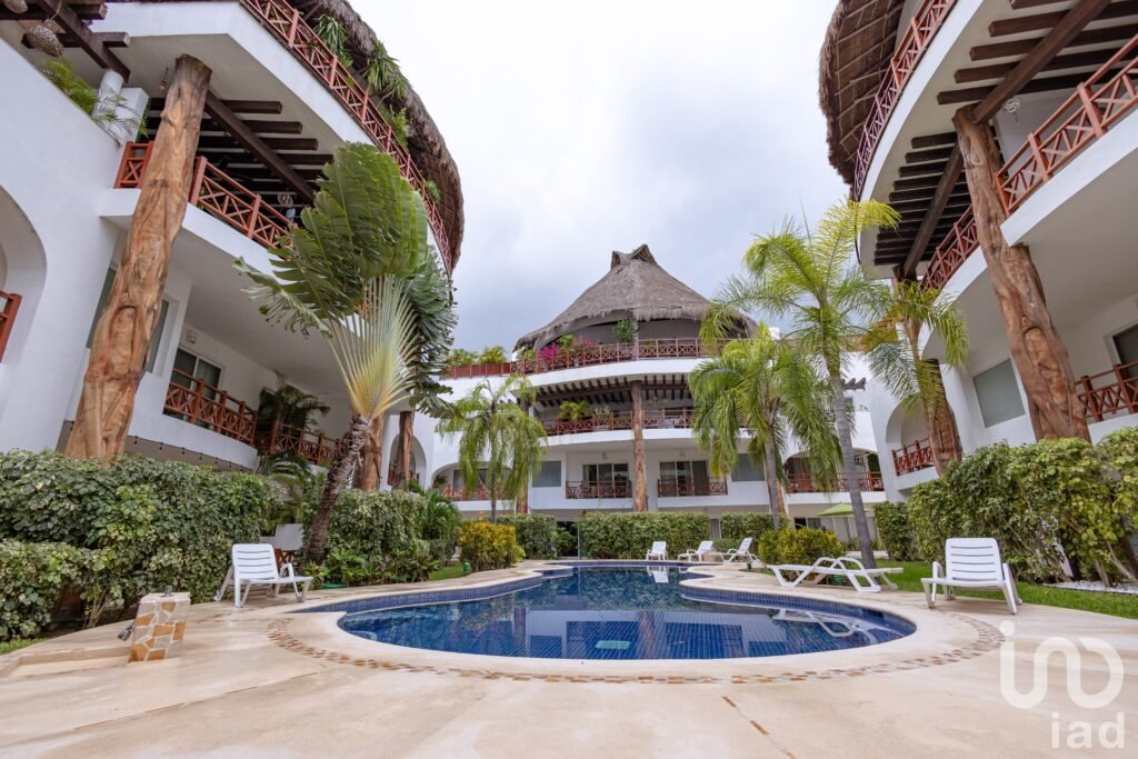 Quadra Alea 1 bd Remodelada