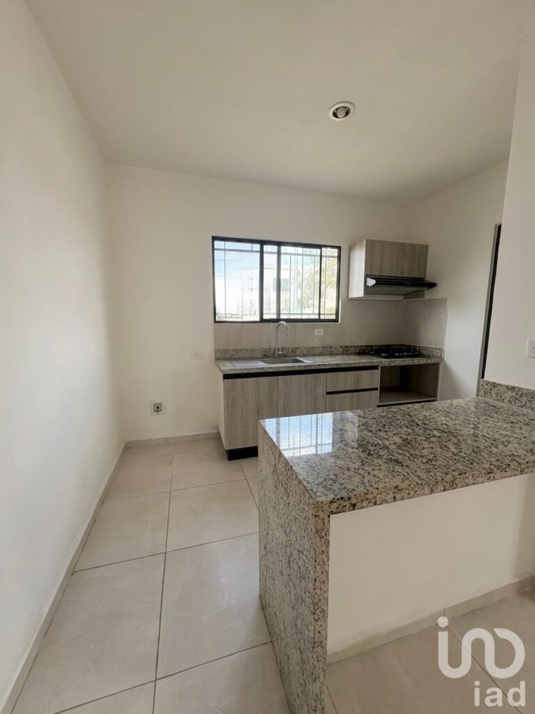 HERMOSA CASA EN RENTA LAS AMERICAS, MERIDA