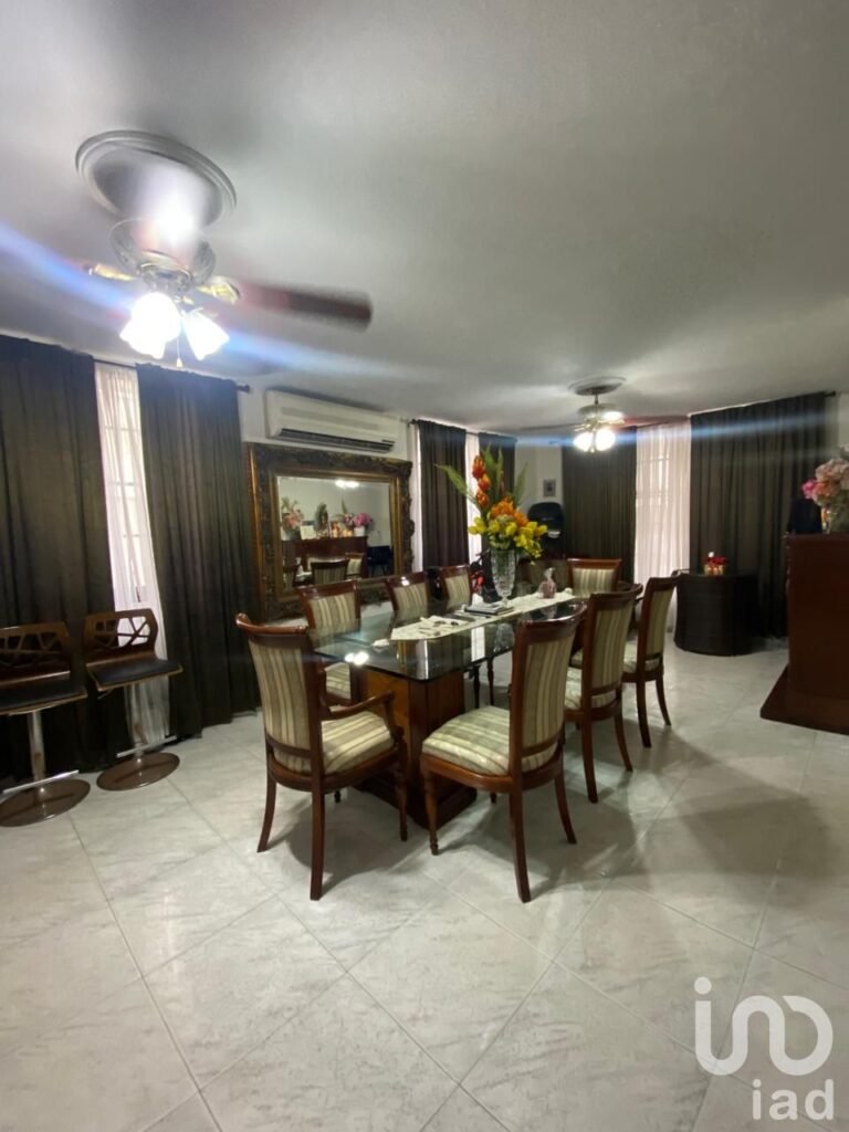 CASA EN VENTA EN COL MANUEL R DIAZ CIUDAD MADERO TAMAULIPAS