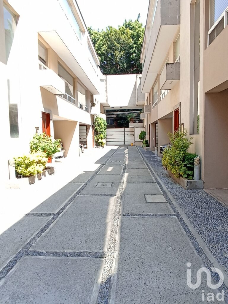 Casa en venta en Del Valle Centro, CDMX