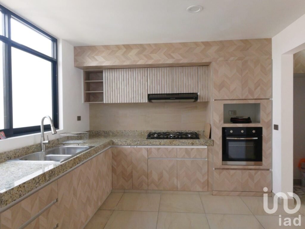 CASA EN VENTA EN FRACCIONAMIENTO LAS PALOMAS, XALAPA.VERACRUZ