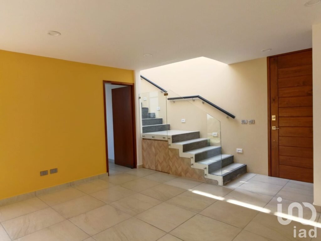 CASA EN VENTA EN FRACCIONAMIENTO LAS PALOMAS, XALAPA.VERACRUZ