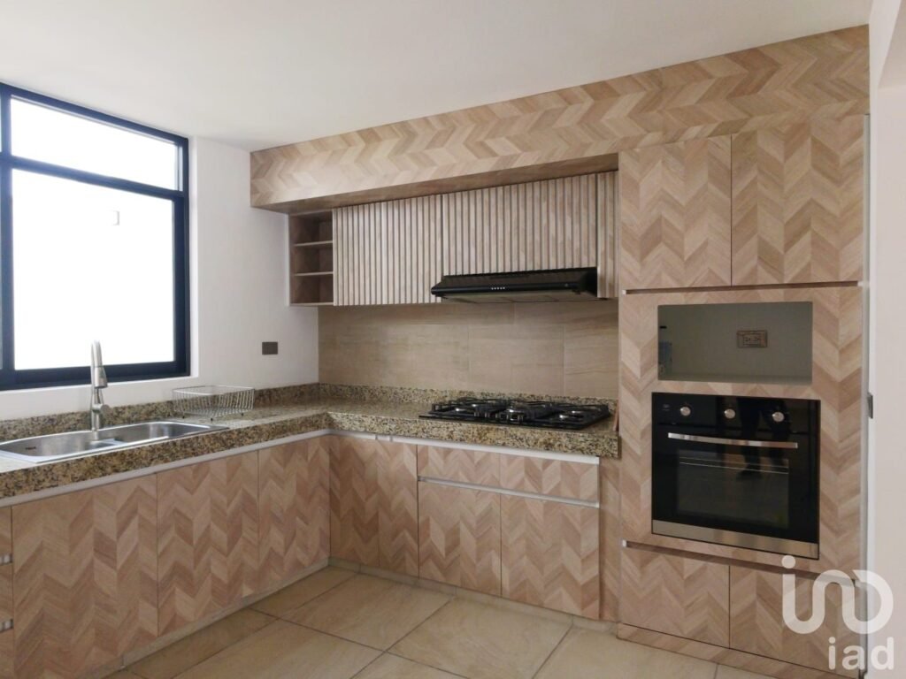 CASA EN VENTA EN FRACCIONAMIENTO LAS PALOMAS, XALAPA.VERACRUZ