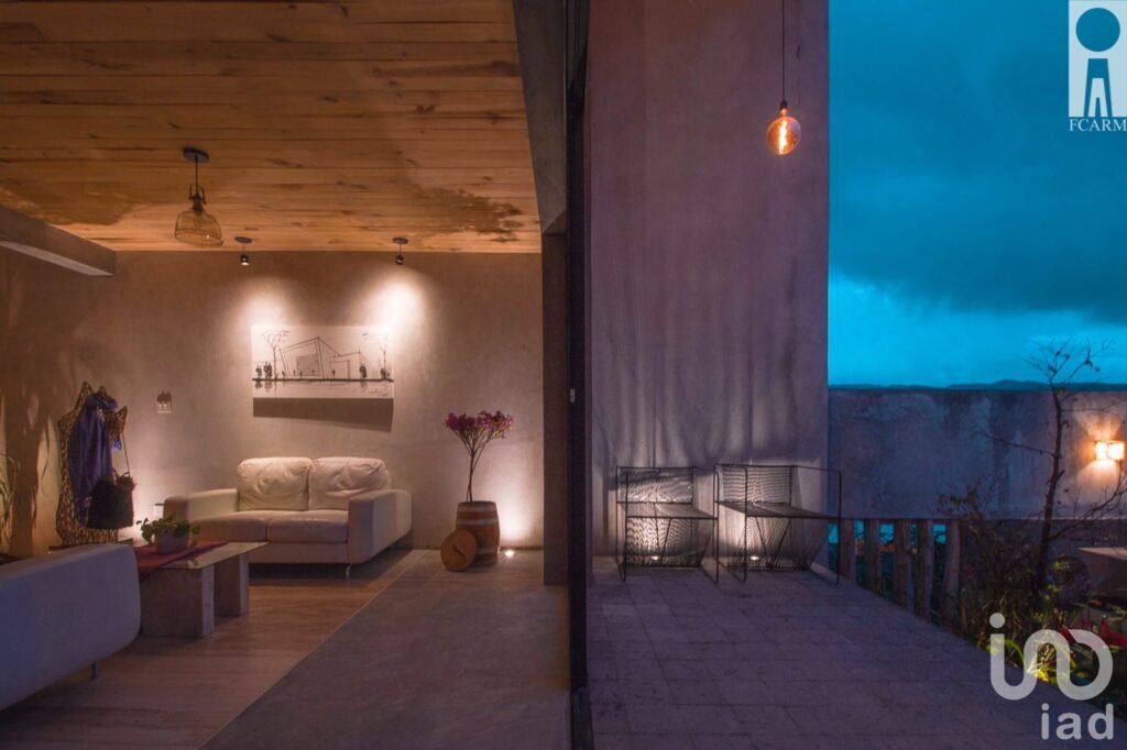 CASA AMUEBLADA EN RENTA