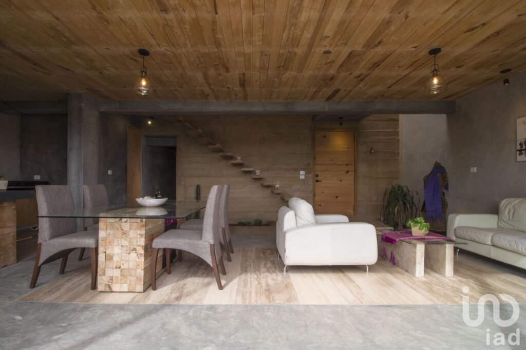 CASA AMUEBLADA EN RENTA