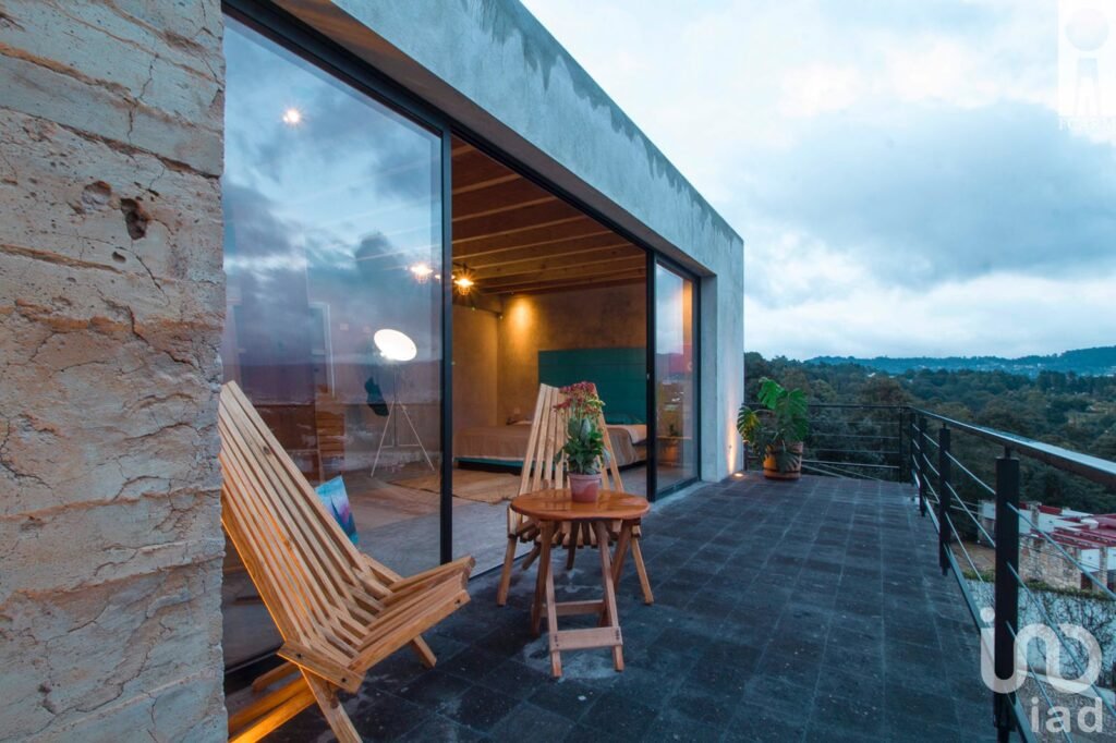 CASA AMUEBLADA EN RENTA