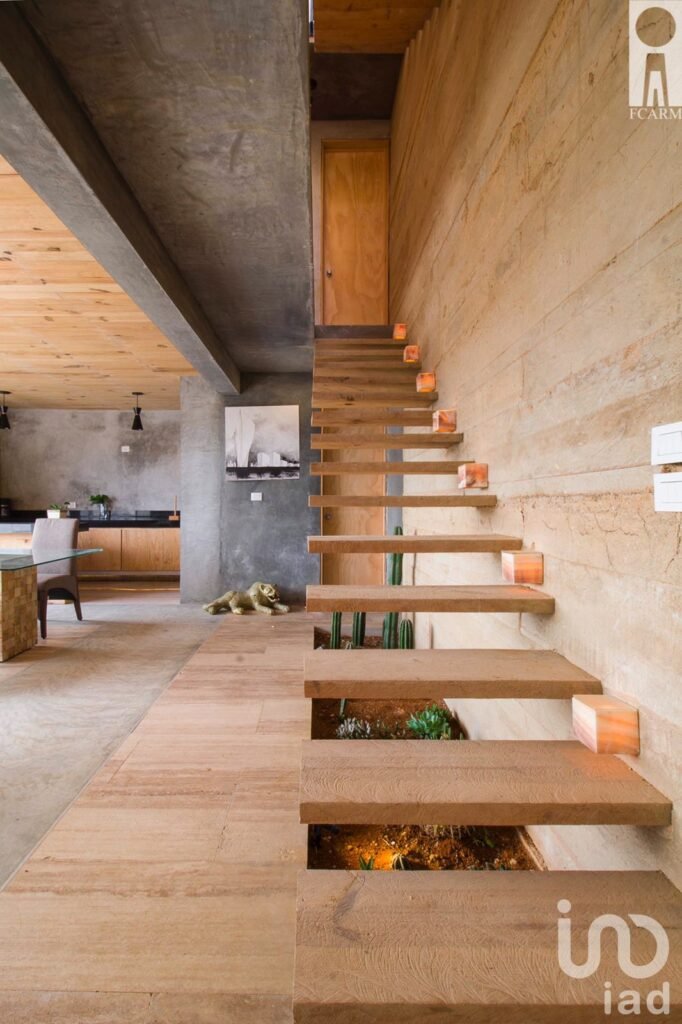 CASA AMUEBLADA EN RENTA