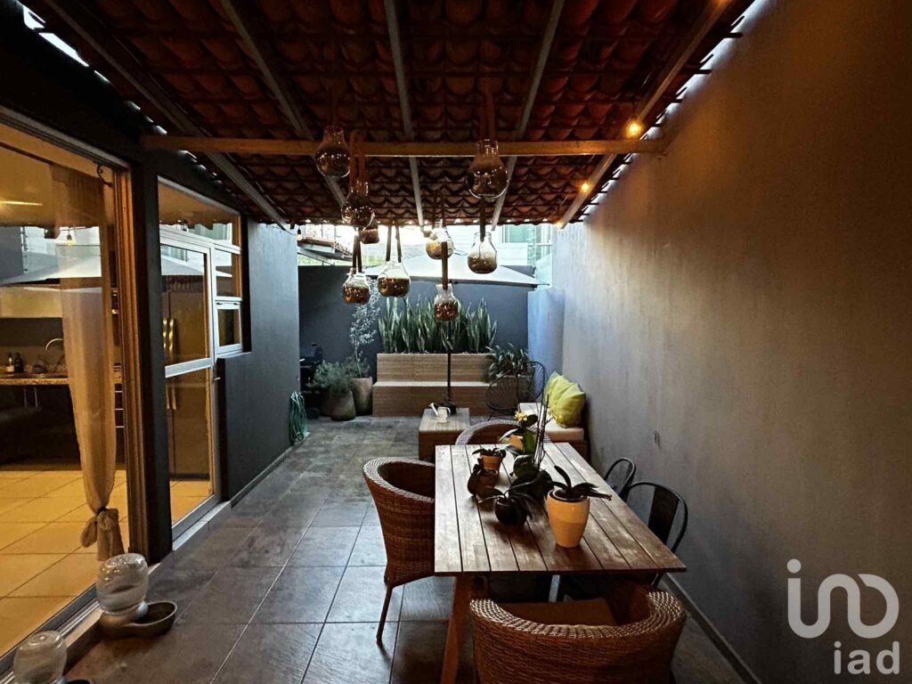 Casa en Venta o Renta en Fraccionamiento Senderos de Monte verde paseo del Álamo coto 1