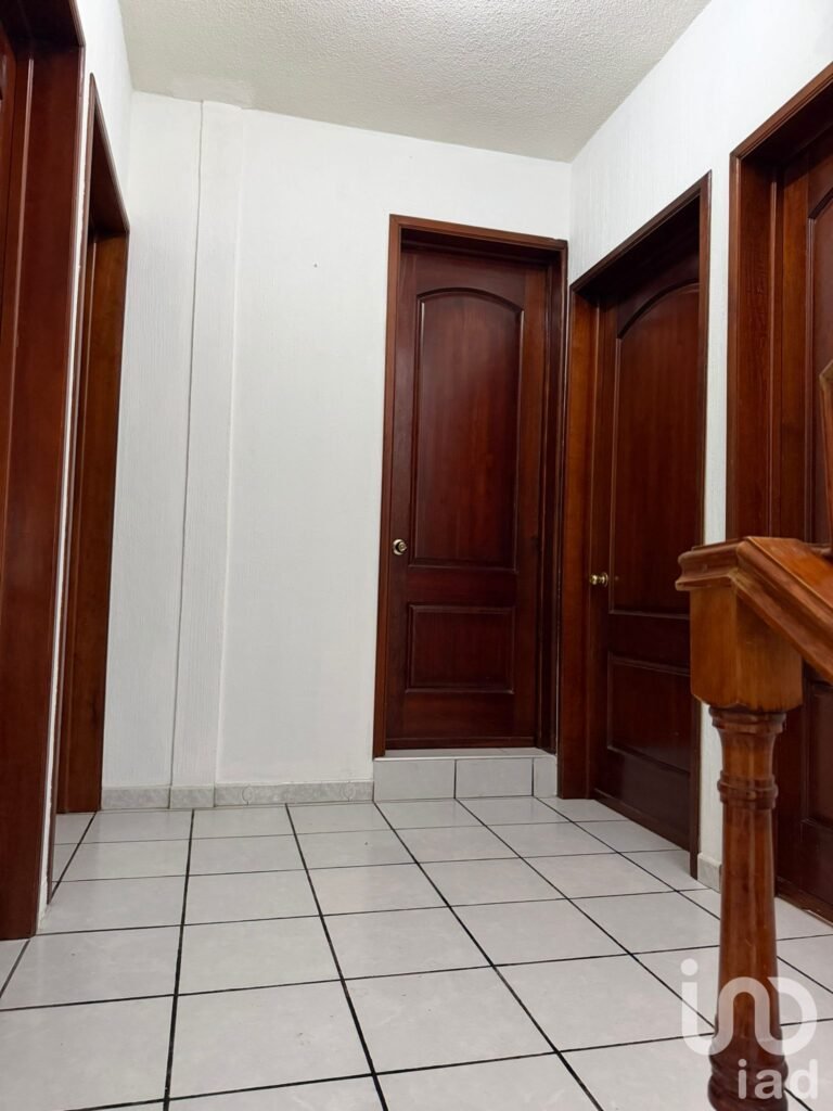 CASA EN VENTA EN AMPLIACION RAYON MORELIA