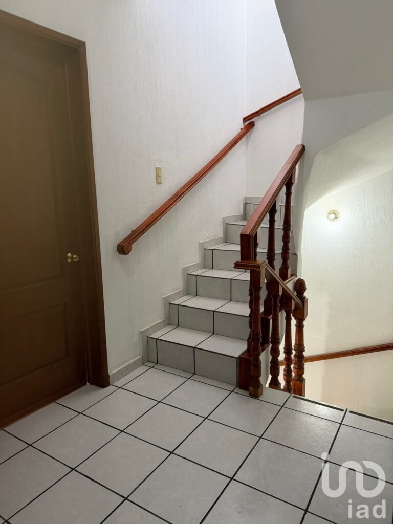 CASA EN VENTA EN AMPLIACION RAYON MORELIA