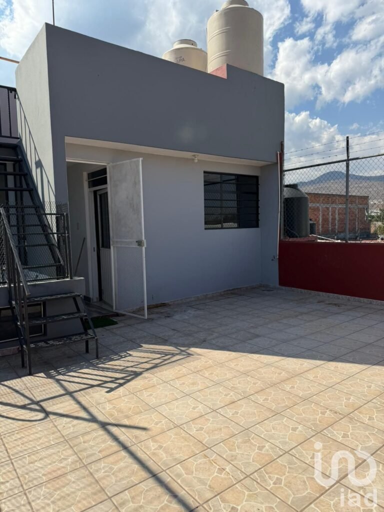 CASA EN VENTA EN AMPLIACION RAYON MORELIA