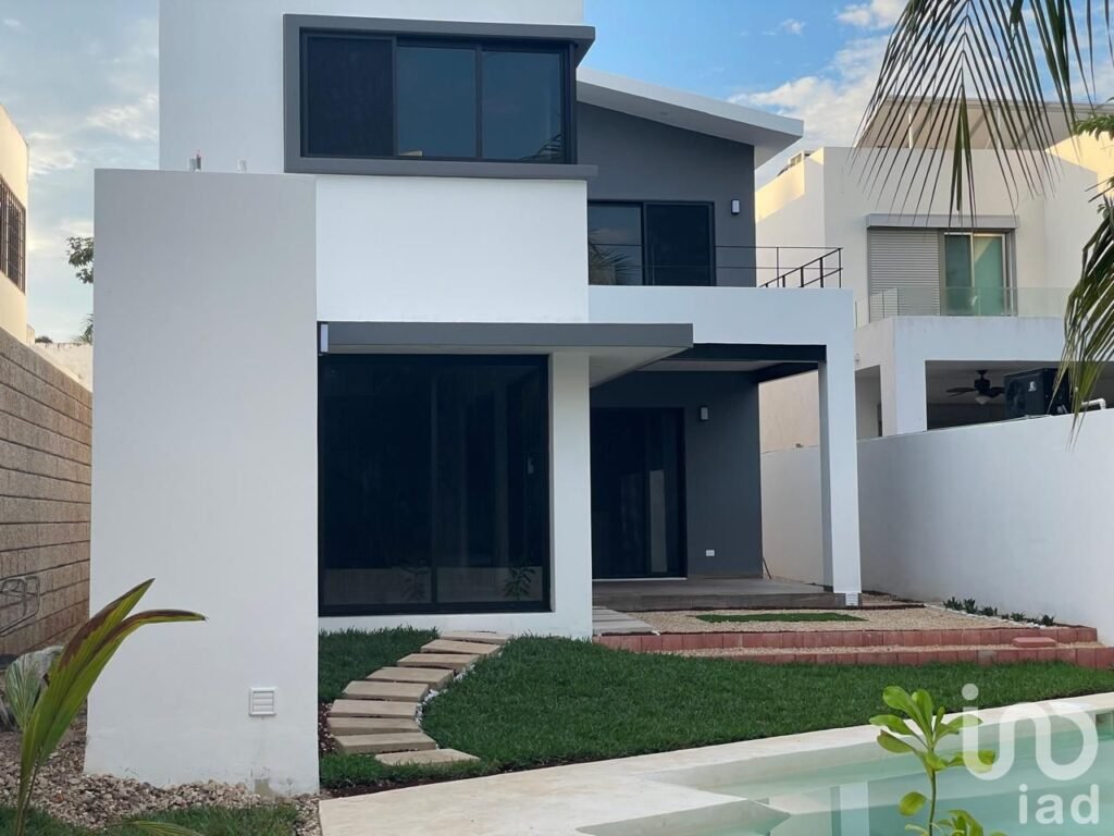 Estrena casa en Cancún, en uno de los mejores desarrollos residenciales, Lagos del Sol