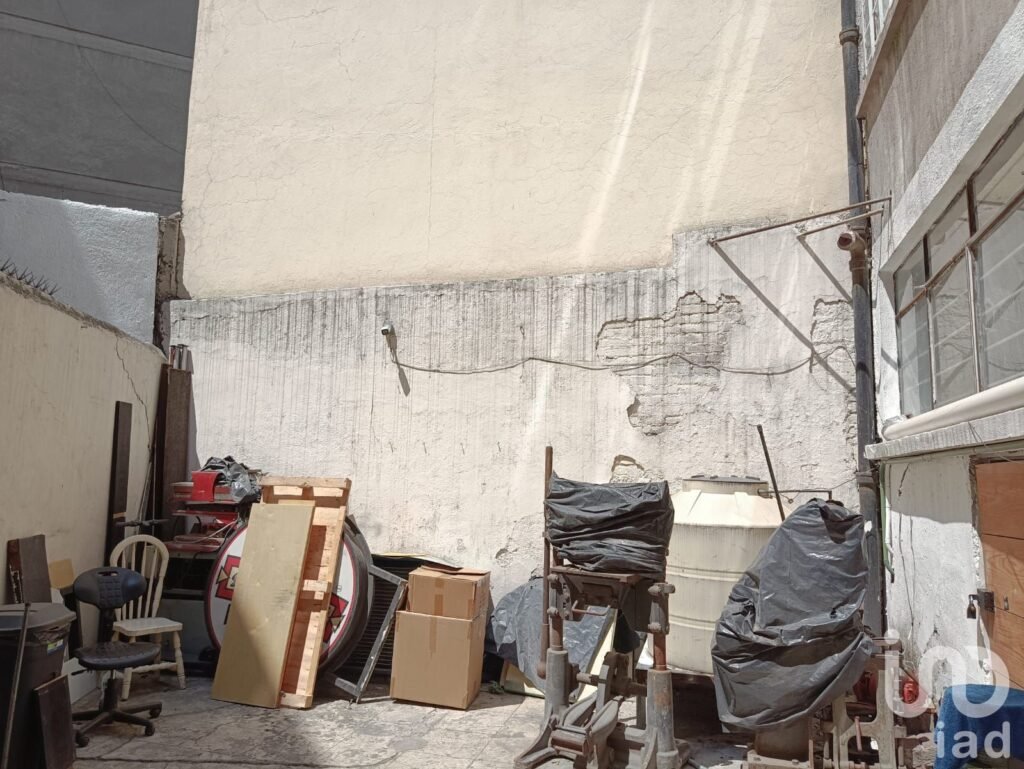 Edificio a renovar en venta