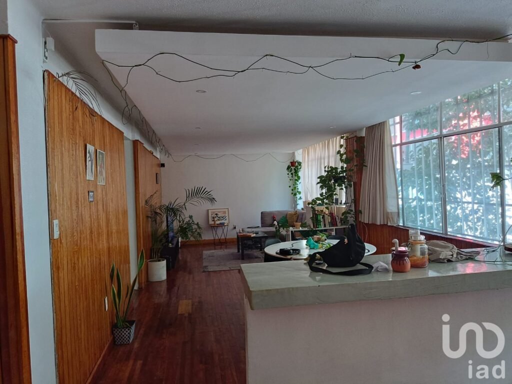 Edificio a renovar en venta