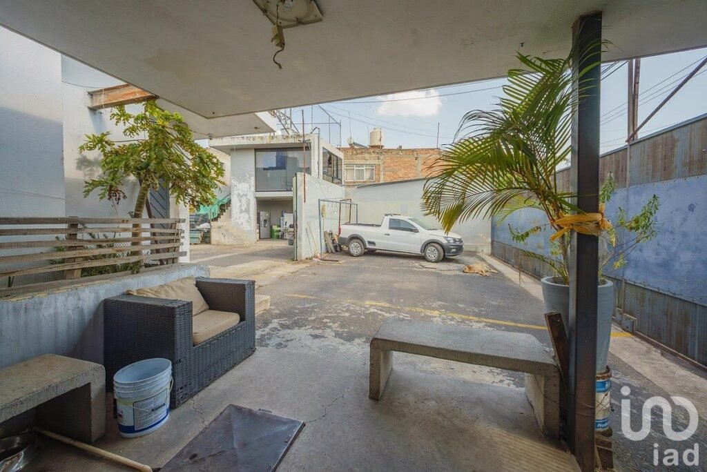 Terreno en Venta Tlaquepaque Centro