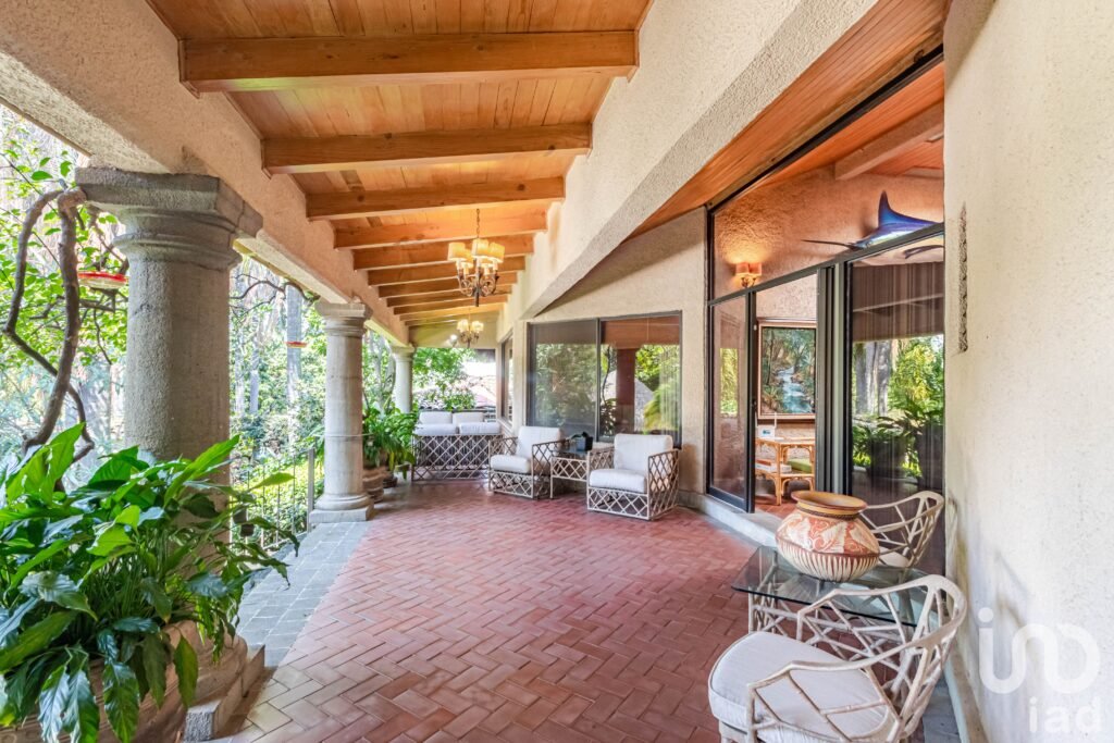 Exclusiva Residencia En Venta En Limoneros, Cuernavaca, Morelos