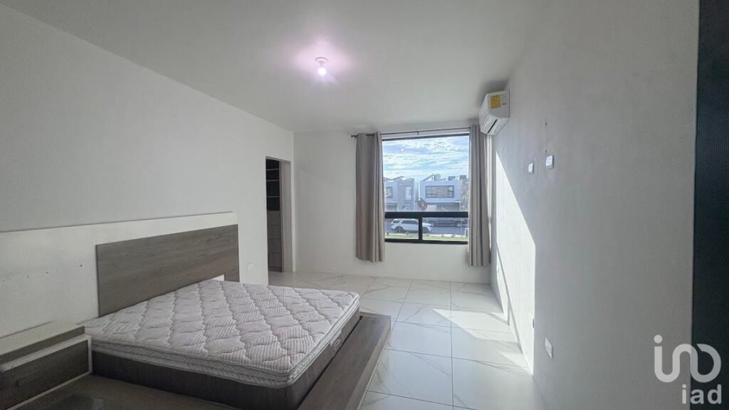 Renta casa Frac Benevento Residencial