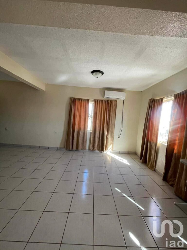 CASA EN VENTA BLVD ZARAGOZA