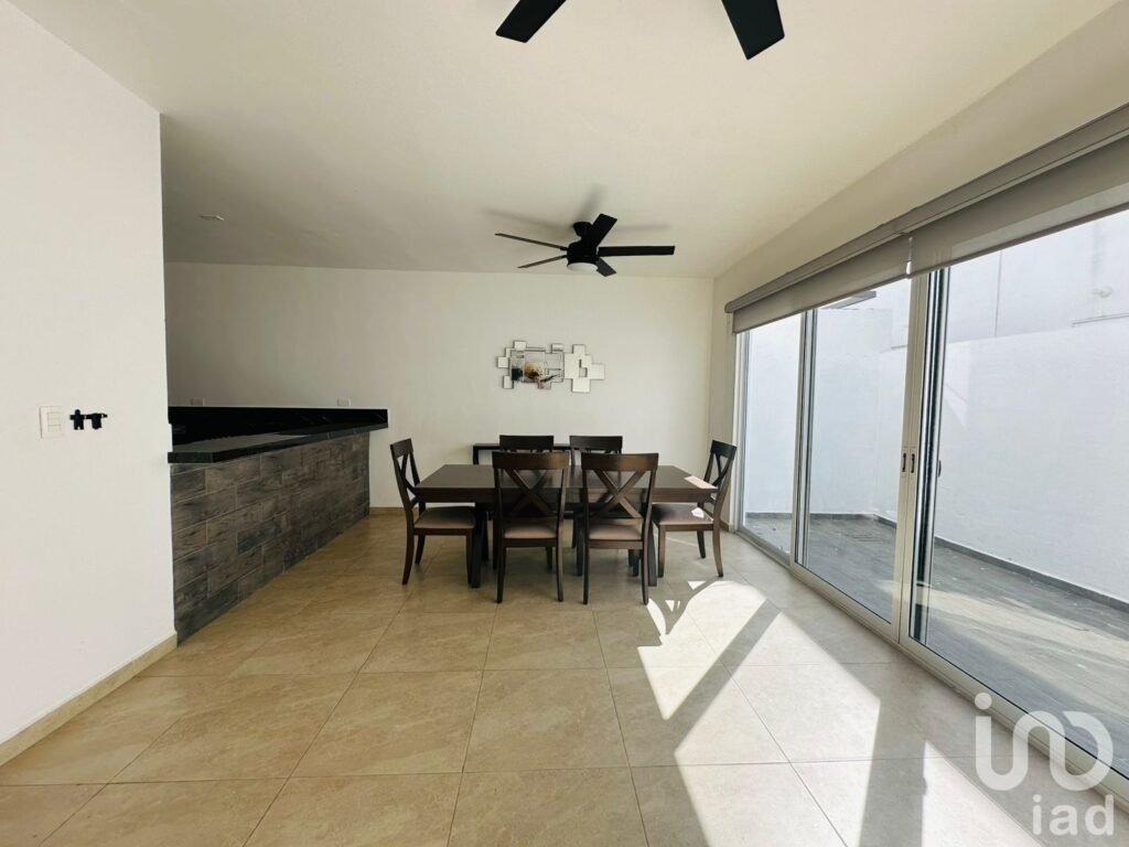 CASA EN RENTA - CANCÚN