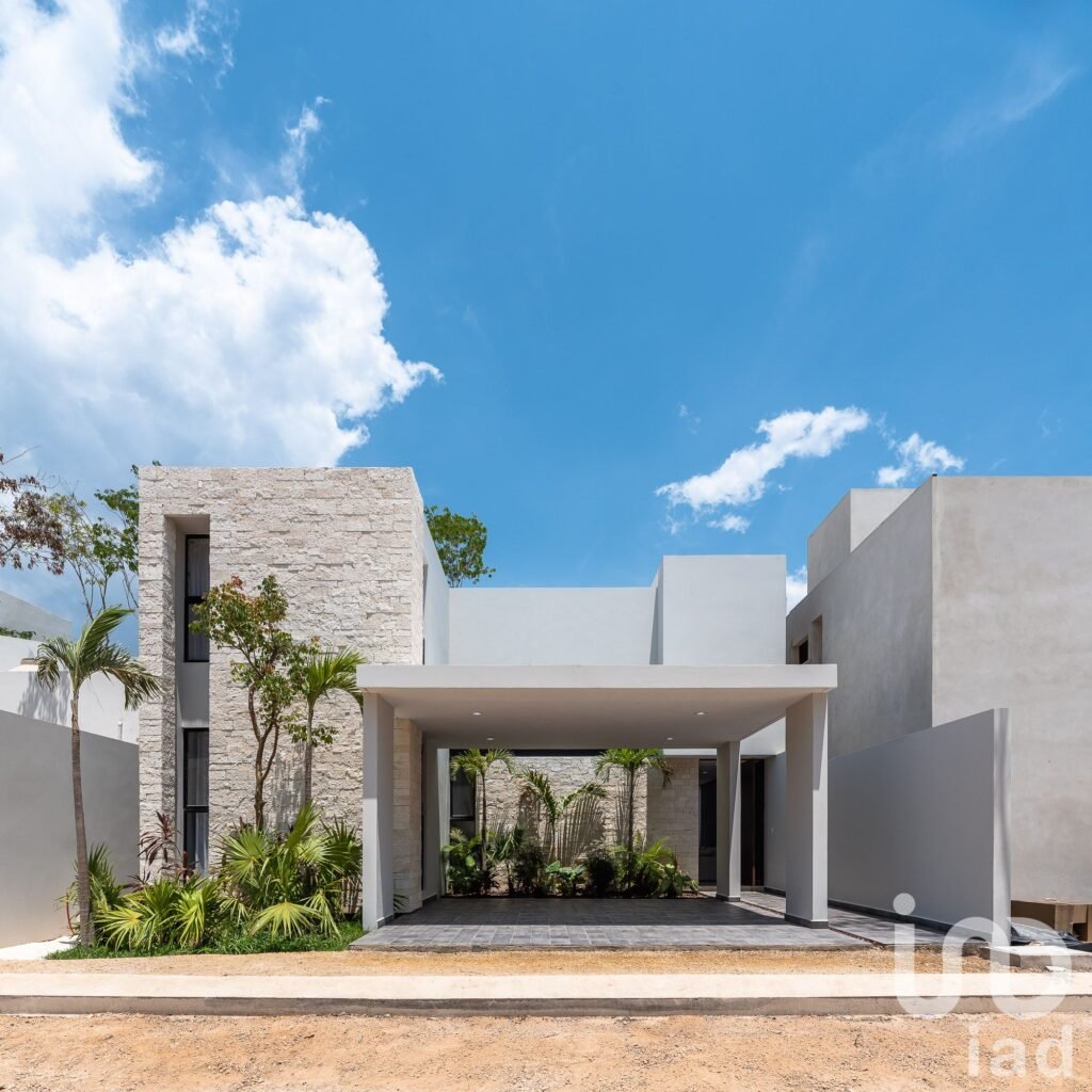 Disfruta de tu casa comoda y lujosa en un entorno seguro y pacifico