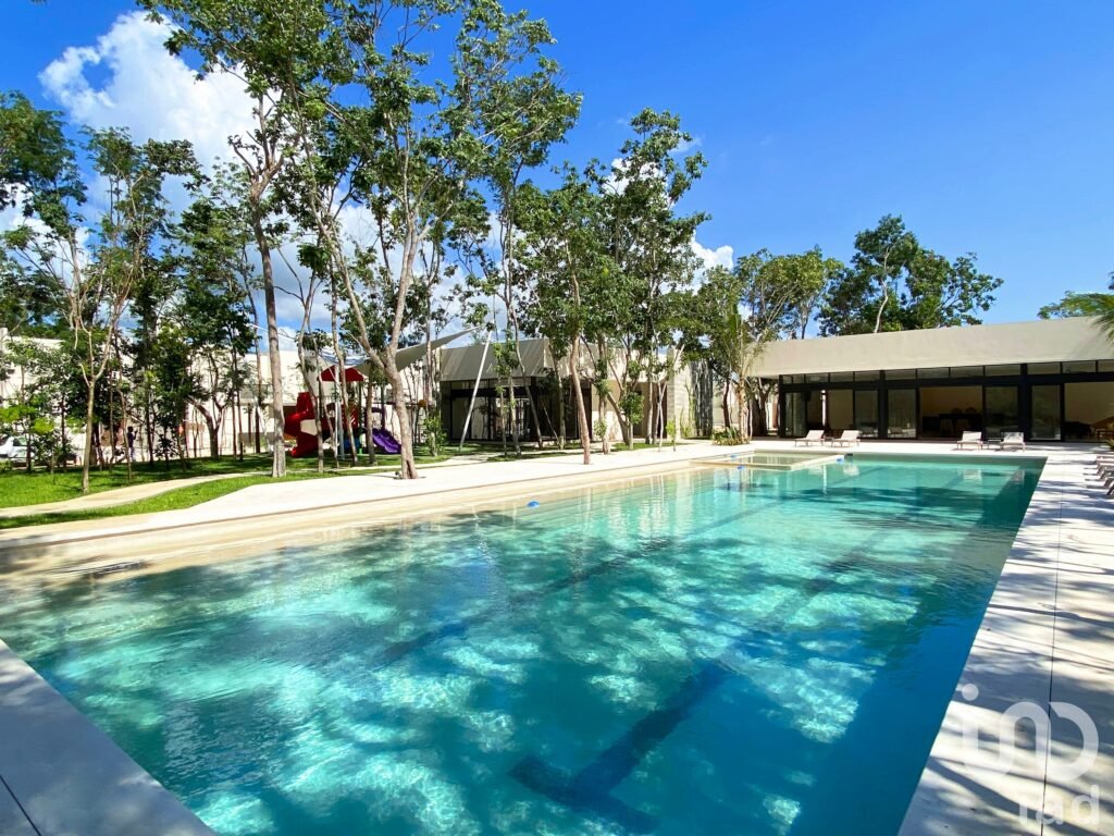 Disfruta de tu casa comoda y lujosa en un entorno seguro y pacifico