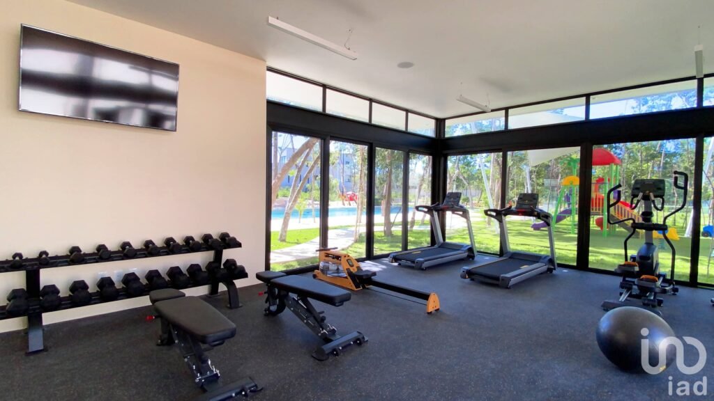 Disfruta de tu casa comoda y lujosa en un entorno seguro y pacifico