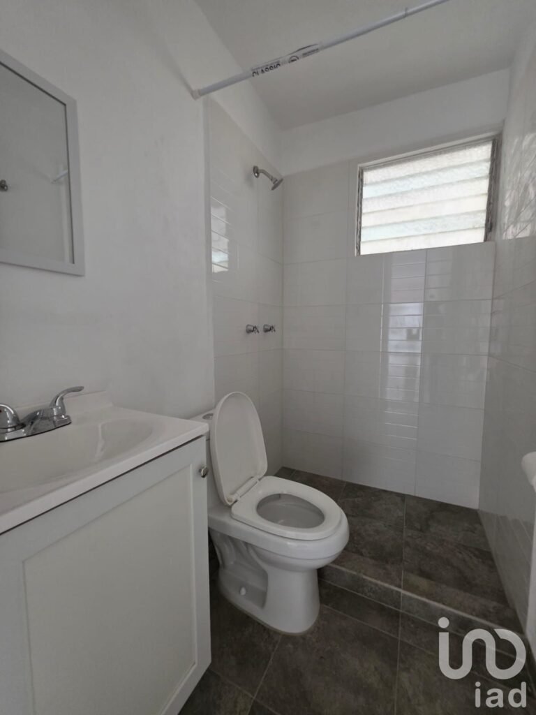 DEPARTAMENTO RECIEN REMODELADO EN TEOPANZOLCO