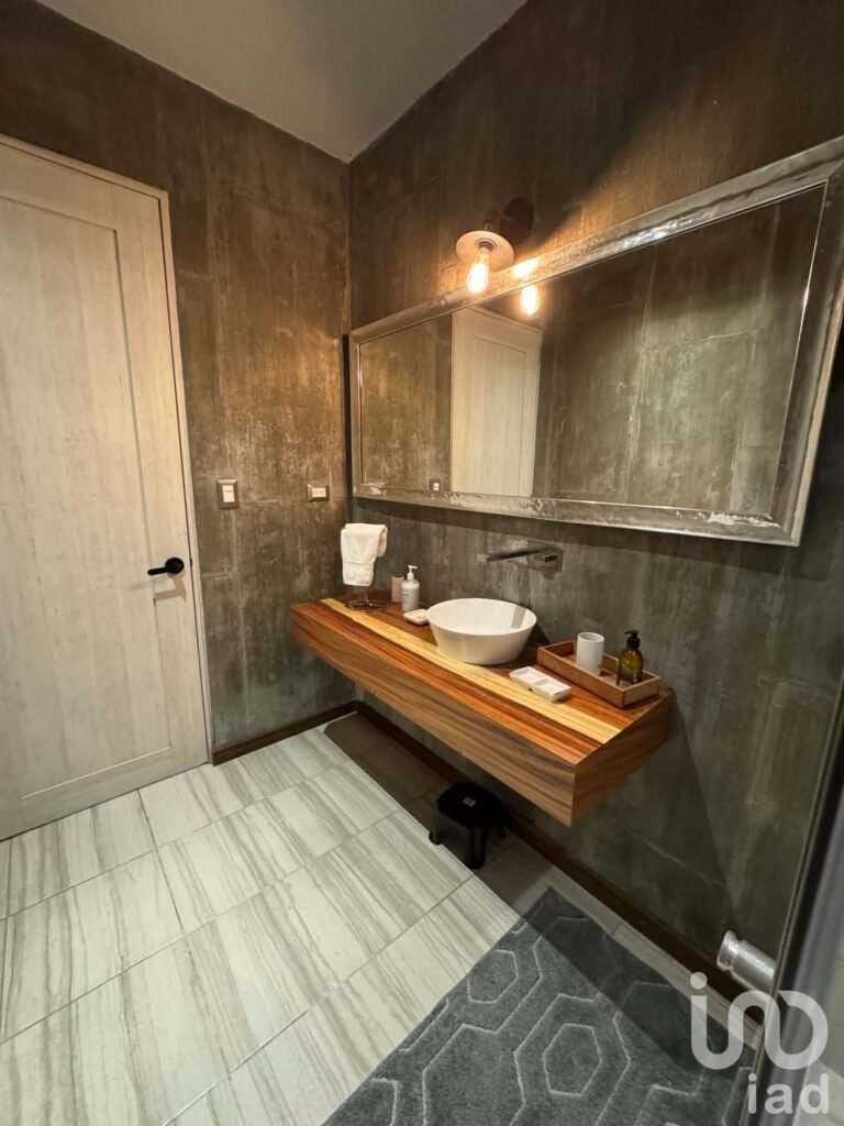 RENTA DE DEPARTAMENTO TOTALMENTE AMUEBLADO EN ZEREZOTLA (DECK)