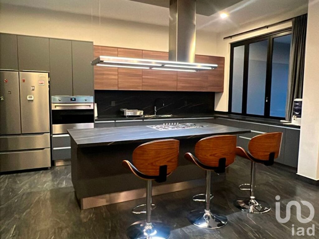 Casa en Venta Alta Gama. Fraccionamiento Privado. Opcional amueblada