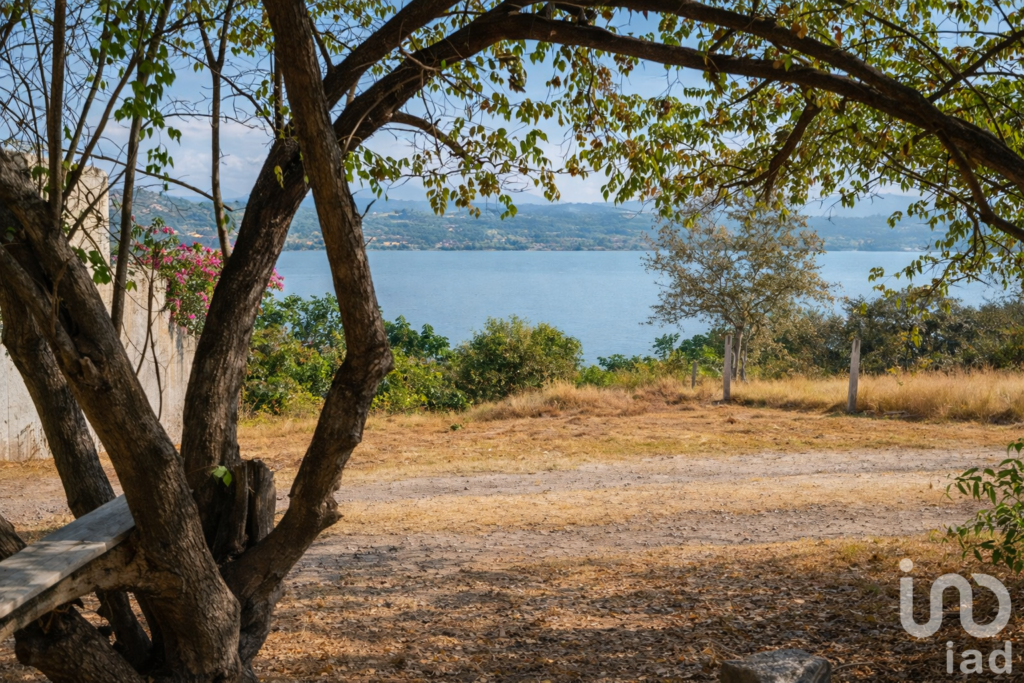 Venta de terreno con escrituras en Tequesquitengo, Morelos