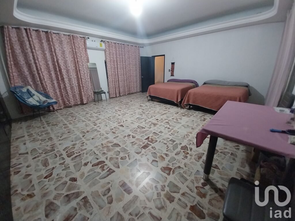 CASA EN VENTA EN EL CENTRO DE SAN BARTOLO COYOTEPEC, OAXACA.