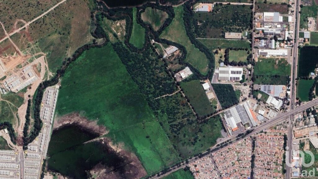 Terreno industrial pesado en Parque Industrial La Cruz, Queretaro