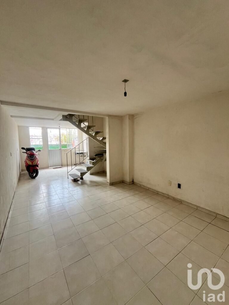 VENTA DE CASA EN BULEVARES DEL LAGO