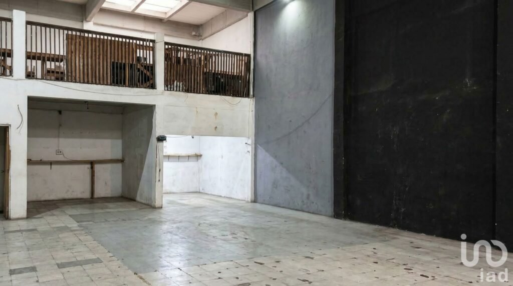 ¡Oportunidad! Terreno y/o Bodega doble altura o para vivienda.