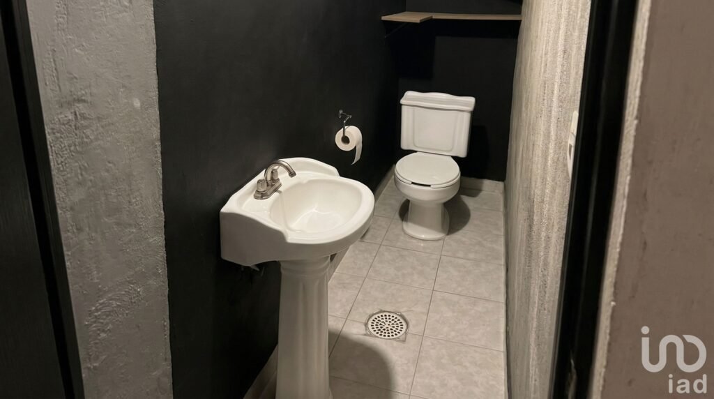 ¡Oportunidad! Terreno y/o Bodega doble altura o para vivienda.