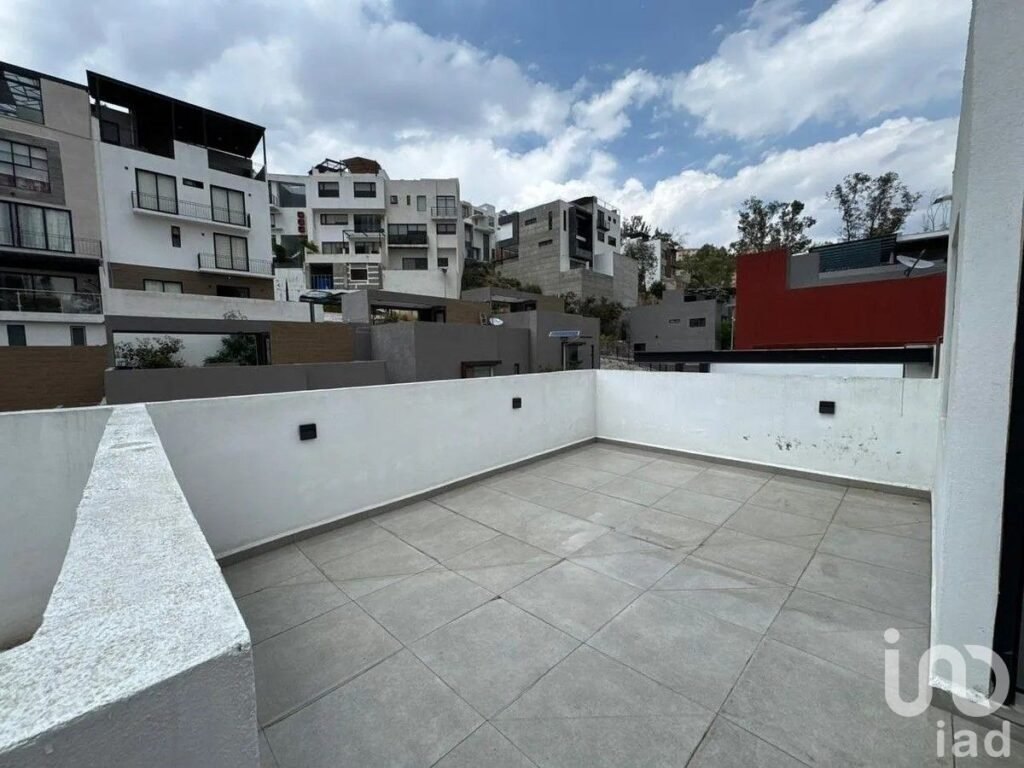 CASA LAGO EN FRACTUS LAGO ESMERALDA