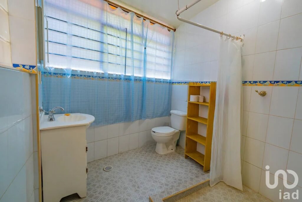 Propiedad con uso mixto sobre Lorenzo Boturini