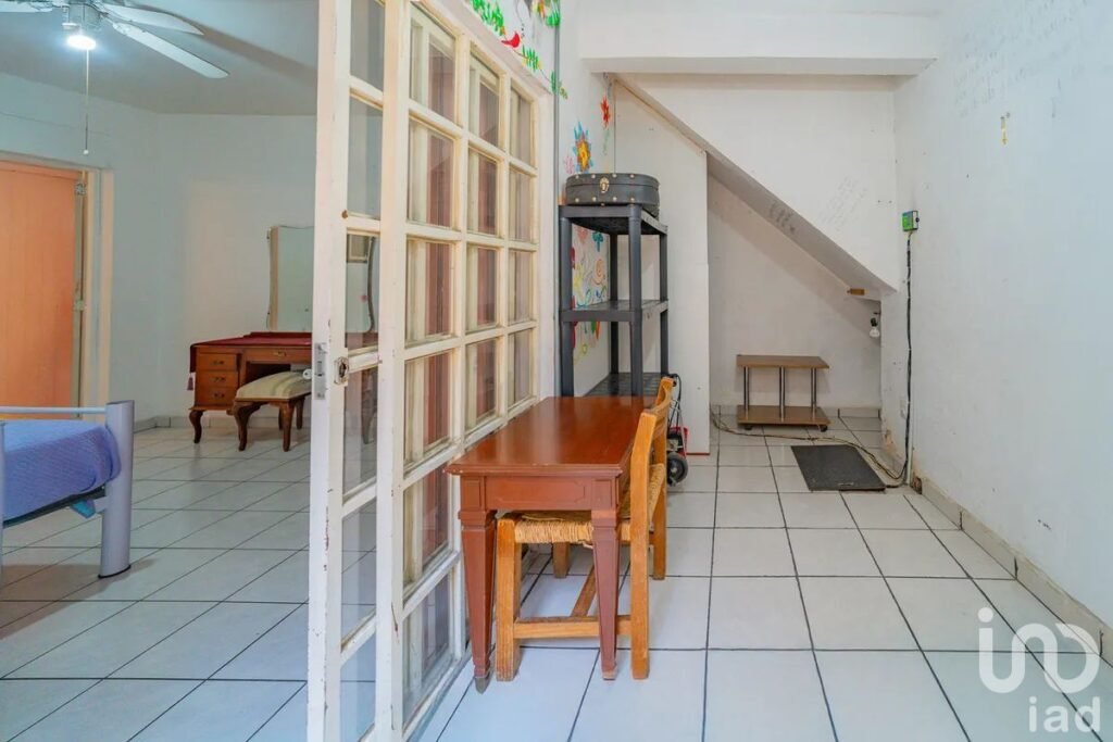 Propiedad con uso mixto sobre Lorenzo Boturini