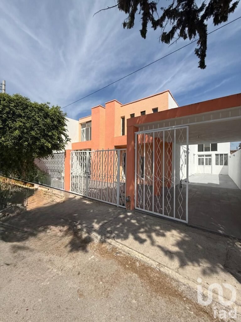 Renta de Casa Cerca de Ave. Universidad Queretaro