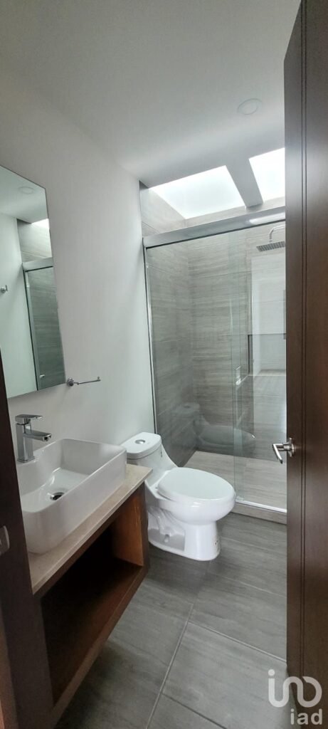 Amplia casa en venta en Ex-hacienda Morillotla (cerca de universidades: UDLAP y UVM)