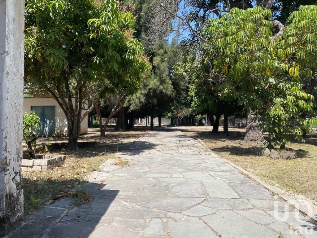 SE VENDE EN LOS GAVILANES ORIENTE GRANJA TLAJOMULCO DE ZUÑIGA JALISCO