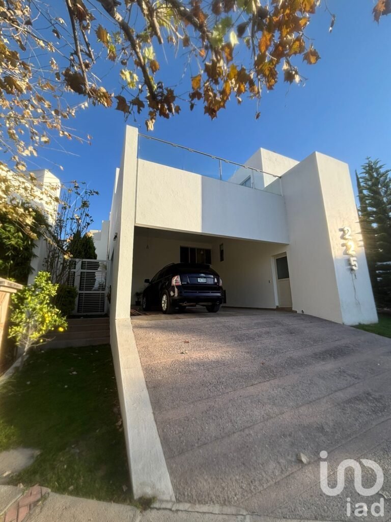 Casa en VENTA en Club de Golf La Loma en san Lui Potosí