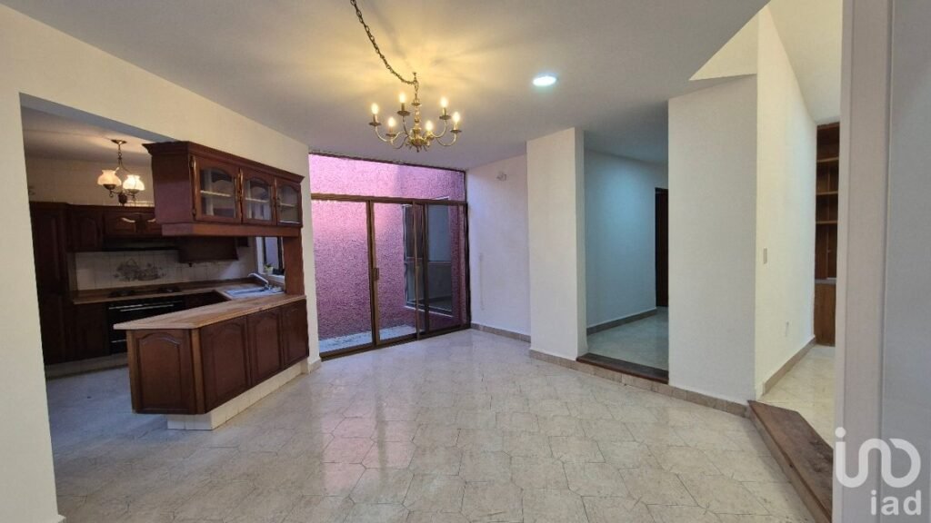 CASA EN RENTA, UN PISO EN RESIDENCIAL CAMPESTRE, IRAPUATO GTO.