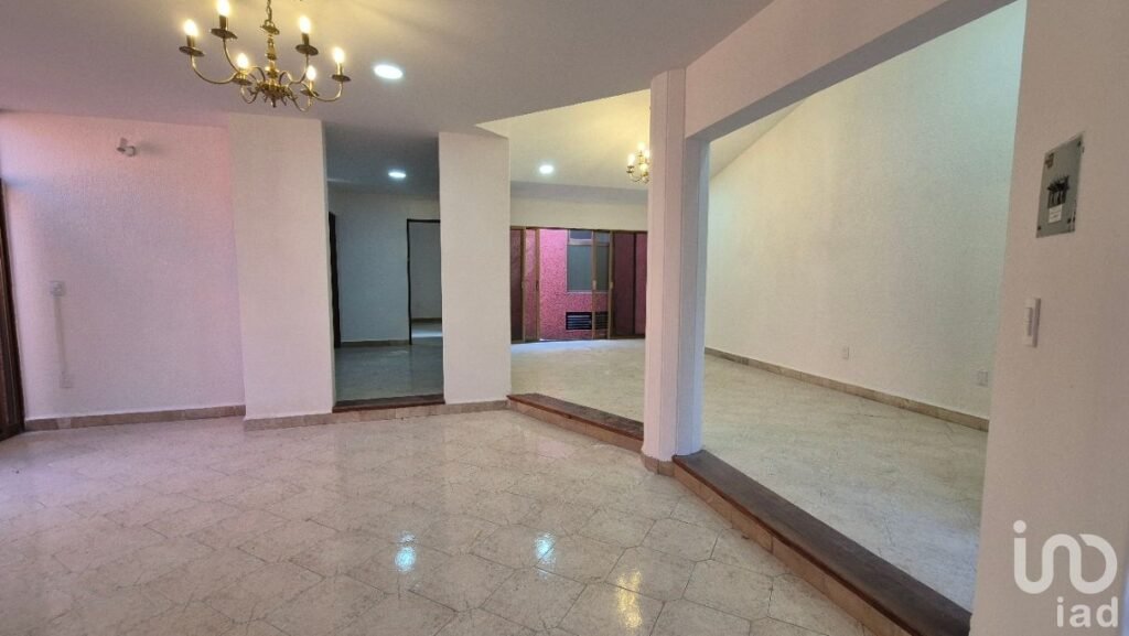 CASA EN RENTA, UN PISO EN RESIDENCIAL CAMPESTRE, IRAPUATO GTO.