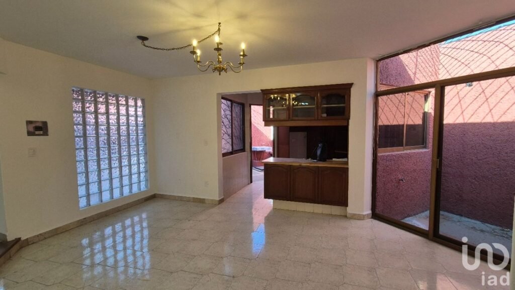 CASA EN RENTA, UN PISO EN RESIDENCIAL CAMPESTRE, IRAPUATO GTO.