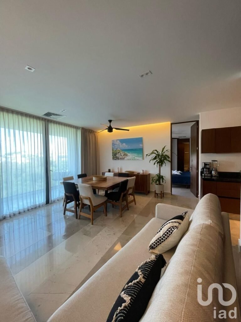 DEPARTAMENTO EN VENTA EN PLAYA DEL CARMEN  QUINTANA ROO