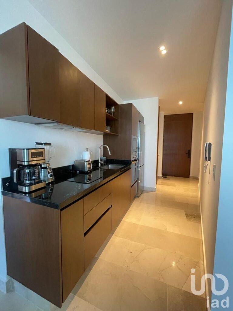 DEPARTAMENTO EN VENTA EN PLAYA DEL CARMEN  QUINTANA ROO