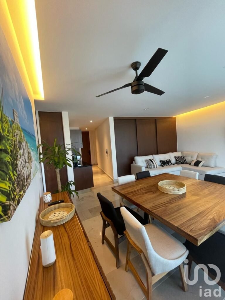 DEPARTAMENTO EN VENTA EN PLAYA DEL CARMEN  QUINTANA ROO